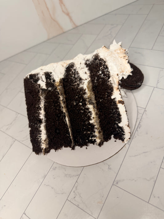 Cookie & Cream Cake