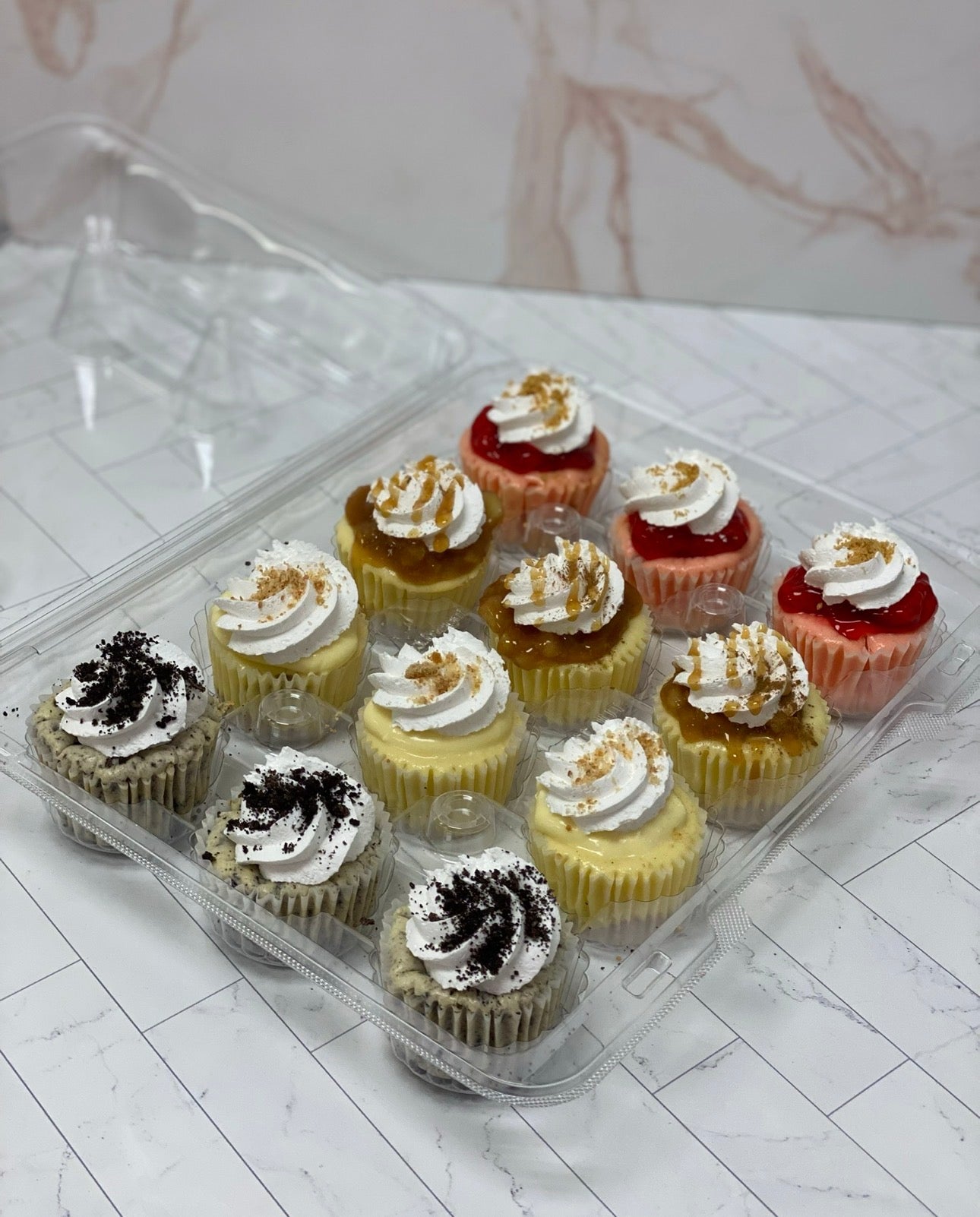 Fan Favorites Cheesecake Cupcakes